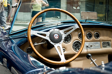 brown steering wheel thumbnail