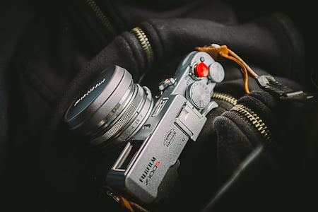 gray and black Fujifilm SLR camera thumbnail