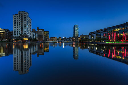 architectural photography of buildings thumbnail