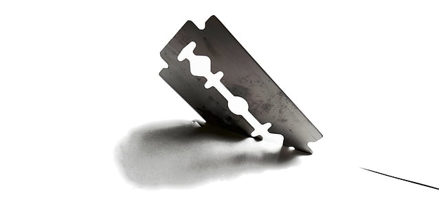 gray razor blade thumbnail