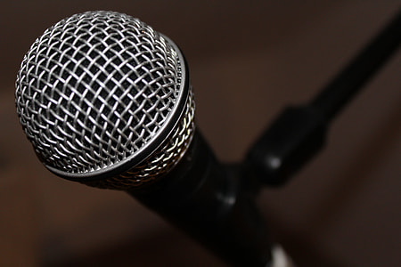 focus photo of black studio microphone thumbnail