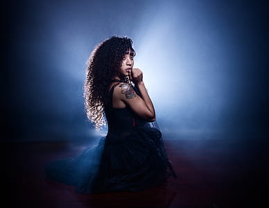 light, fashion, person, woman thumbnail