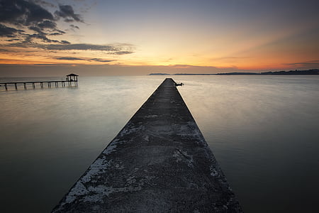gray concrete dock thumbnail