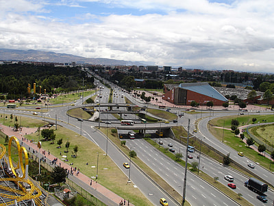 Avenida 68 roads and highways in Bogota, Colombia thumbnail