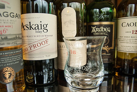 several several spicy bottles thumbnail