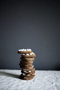 cookie with filling thumbnail