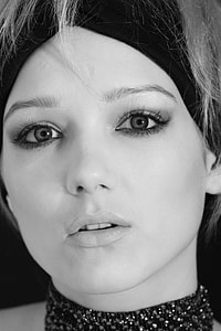 grayscale portrait photo of woman thumbnail