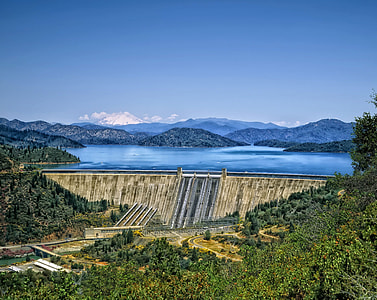 Fontana Dam landscape in North Carolina thumbnail