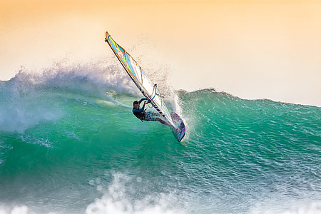 person doing windsurf during daytime thumbnail