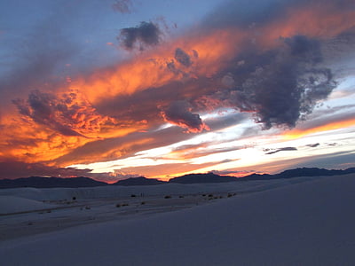 snowfield under sunset thumbnail