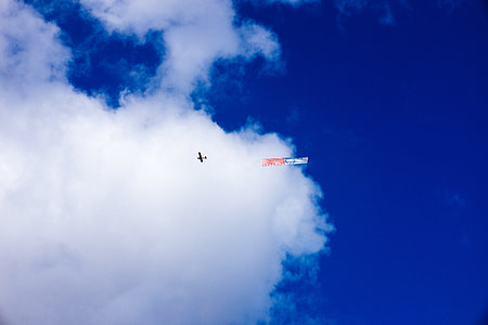 Aerial advertising thumbnail