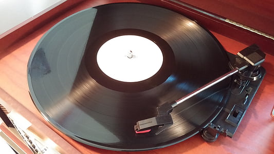 black and white turntable with case thumbnail