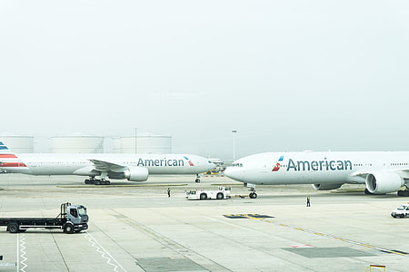 photo of two American air planes thumbnail