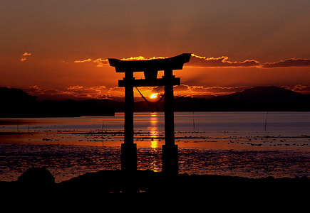 Sunset at Nagao Shrine in Japan thumbnail