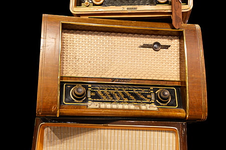 photo of classic brown radiogram thumbnail