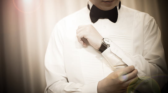 man wearing white dress shirt thumbnail