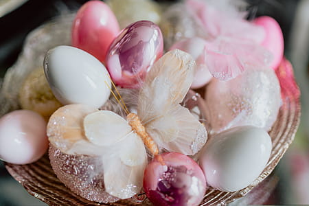 Easter Table Decorations thumbnail