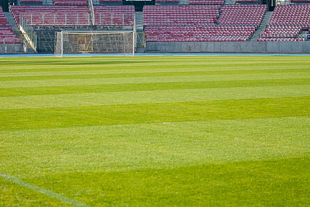 empty soccerf field thumbnail