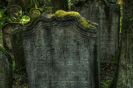 gray tombstone thumbnail