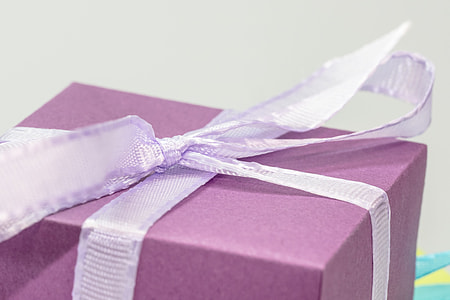 purple box thumbnail
