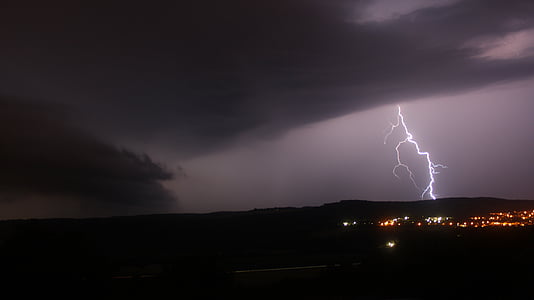 lightning strike at night thumbnail