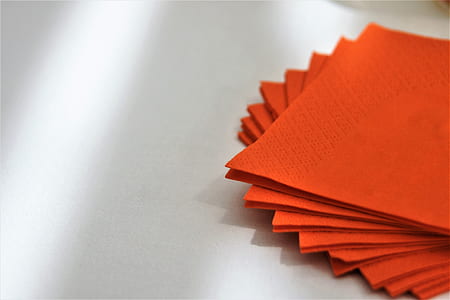 red papers thumbnail