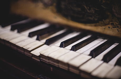 piano keys thumbnail