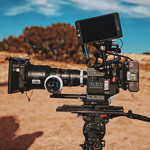 black professional camera thumbnail
