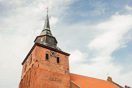 St. Marien Church in Boizenburg, Germany thumbnail
