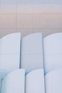 white wall tile thumbnail