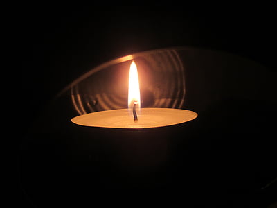 lighted candle thumbnail