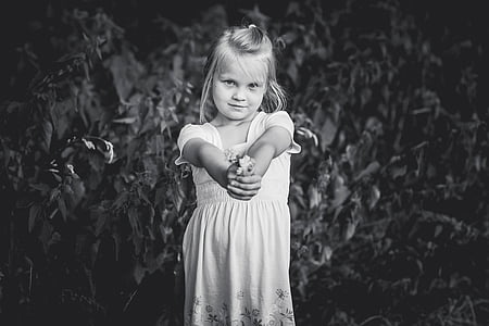 girl wearing white dress thumbnail