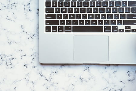silver MacBook thumbnail