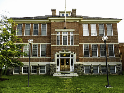 Howard Park P.S. 218 in Baltimore, Maryland thumbnail