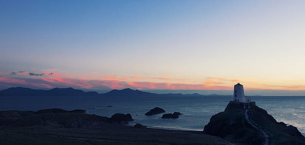 photography of lighthouse thumbnail