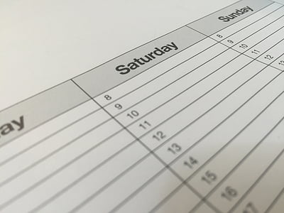 white Saturday and Sunday paper chart thumbnail