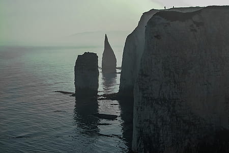 black rock formation thumbnail