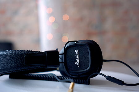 black Marshall headphones thumbnail
