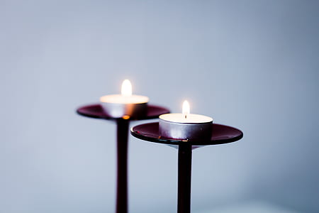 close up photography of litted candles thumbnail