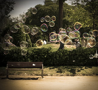 time lapse photography of bubbles thumbnail