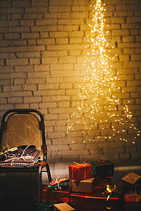 Christmas Presents on the Floor thumbnail