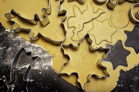 cookie cutter on table thumbnail