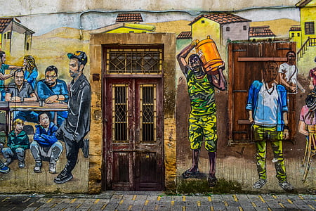 landscape photo of graffiti thumbnail