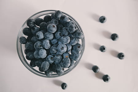 black beans on clear glass bowl thumbnail