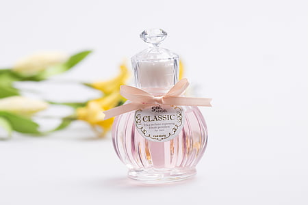 clear glass perfume bottle thumbnail