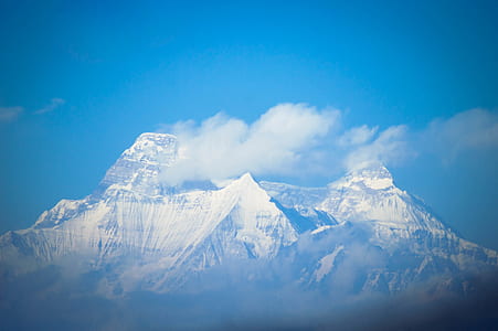 mountain alsp under blue sky thumbnail