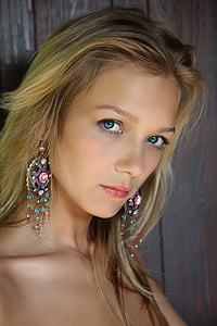 portrait photography of blonde haired woman with blue eyes thumbnail