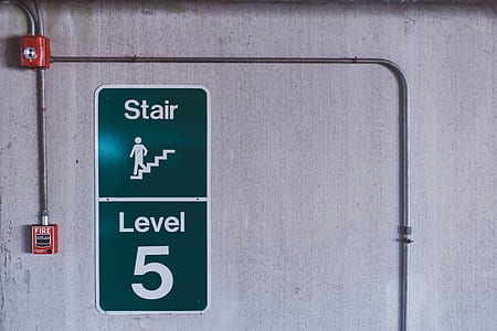 Green and White Stair Level 5 Signage thumbnail