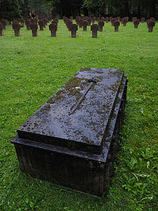 Grave Stones, Forest Cemetery Stuttgart thumbnail