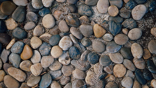 bunches of stones thumbnail